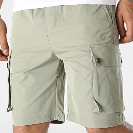 Frilivin - Pantalones cortos cargo verde caqui claro