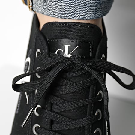 Calvin Klein - Sneakers Essential Vulcanized 0306 Triple Black
