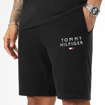 Tommy Hilfiger - Ensemble Tee Shirt Et Short Jogging 2916 2881 Noir