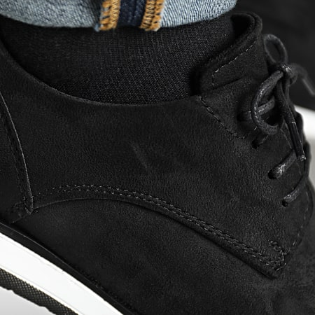 Classic Series - Baskets Noir - LaBoutiqueOfficielle.com