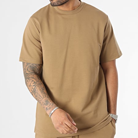 Black Industry - Conjunto de camiseta camel y pantalón corto de jogging