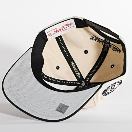 Mitchell and Ness - Casquette Snapback Sail Two Tone Brooklyn Nets Beige Noir