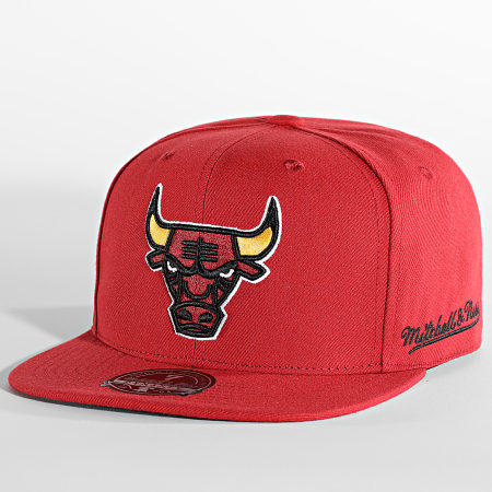 Mitchell and Ness - Gorra Chicago Bulls Fitted Logo History Rojo