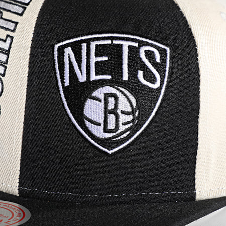 Mitchell and Ness - Gorra Pop Panel Snapback Brooklyn Nets Beige Negro
