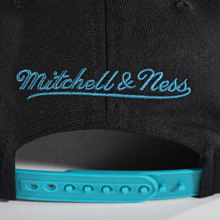 Mitchell and Ness - Cappello Snapback bicolore San Jose Sharks Nero Turchese
