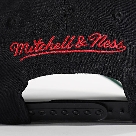 Mitchell and Ness - Cappello Team Script 2 Stretch Chicago Bulls Nero