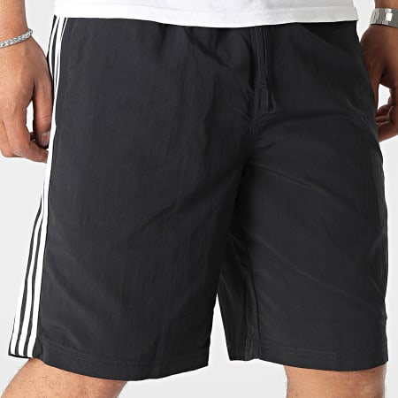 Adidas Originals - HK7390 Pantalones cortos de baño con banda Negro