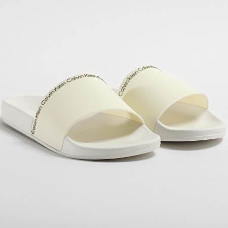 Calvin Klein - Sandalias de goma para mujer 1526 Marshmallow