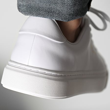 Fred Perry - B71 Sneakers in pelle bianca