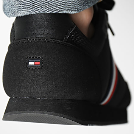 Tommy Hilfiger - Sneakers Core Low Runner 4504 Nero