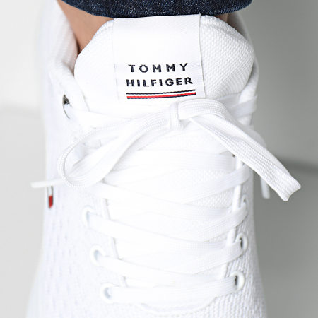 Tommy Hilfiger - Lightweight Runner Knit 4700 Zapatillas blancas
