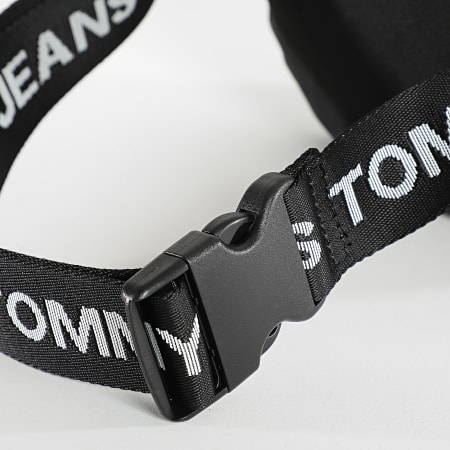 Tommy Jeans - Essential 1178 Bolsa Banana Negra