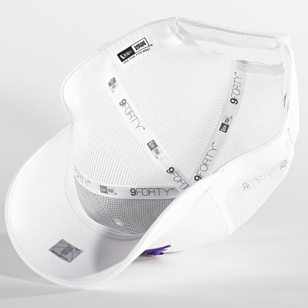 New Era - Cappello Trucker Los Angeles Lakers 9Forty Home Field Bianco