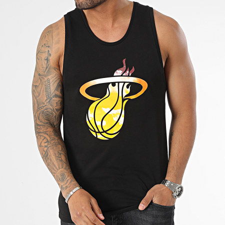 New Era - NBA Sky Print Miami Heat Camiseta 60357109 Negro