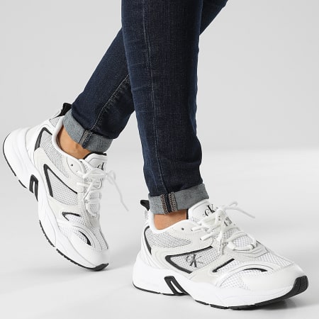 Calvin Klein - Sneaker alte da donna Retro Tennis Su-Mesh 0891 Bianco brillante Nero