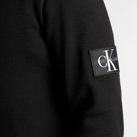 Calvin Klein - Sweat Crewneck Monogram Badge Waffle 5064 Noir