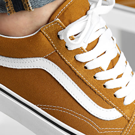 Bolsones vans dorados sales