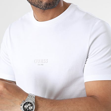 Guess - Tee Shirt M2YI72-I3Z14 Blanc