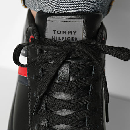 Tommy Hilfiger - Baskets Essential Leather Cupsole 4921 Triple Black