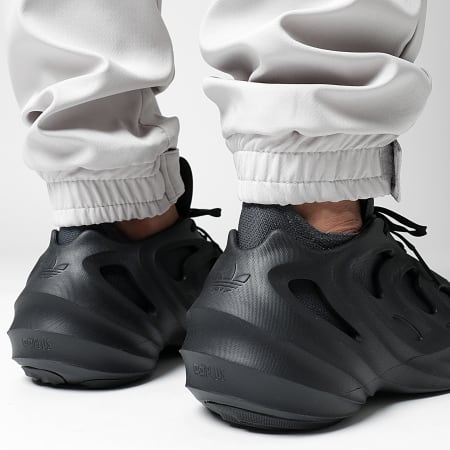 Adidas Originals - adiFOM Q HP6586 Core Black Carbon Grey Six Sneakers