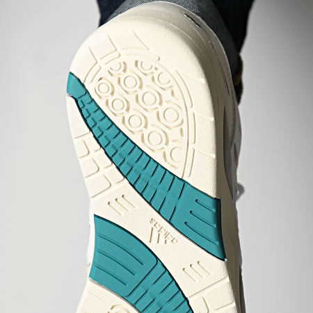 Adidas Sportswear - Midcity Low Sneakers ID5403 Cloud White Arc Fushia Turquoise