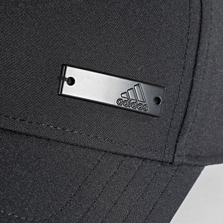 Adidas Sportswear - Cappello da pallavolo IB3245 nero