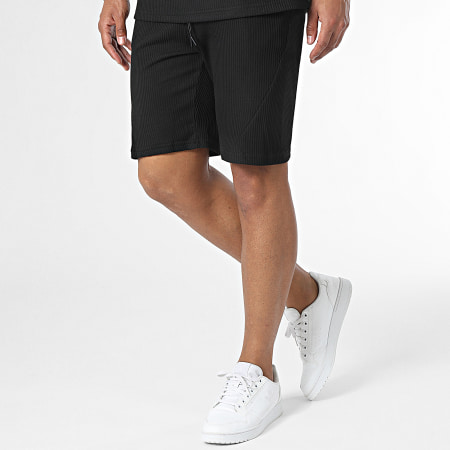 Ikao - Conjunto de camiseta negra y pantalón corto de jogging