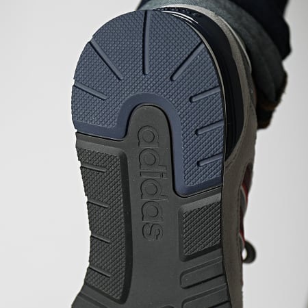 Adidas Sportswear - Baskets Run 80s ID1882 Grey Three Shadow Red Shadow Navy