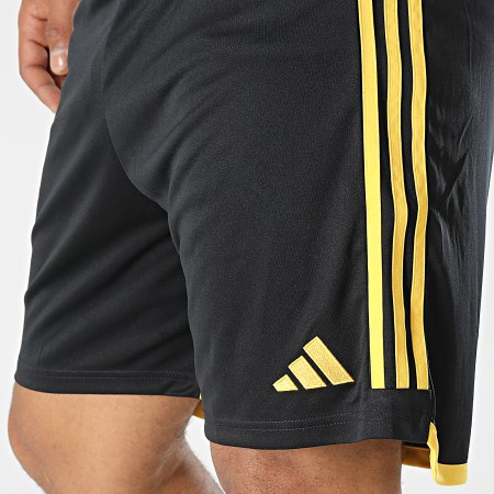 Adidas Sportswear - Juventus HR8254 Pantaloncini da jogging con banda nera