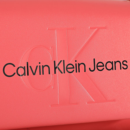 Calvin Klein - Sac A Main Femme Sculpted Mono 7198 Rose