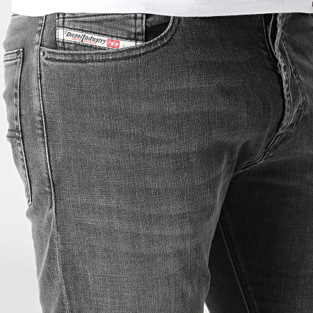 Diesel - Jeans slim D-Luster 00SID9-09G82 Nero