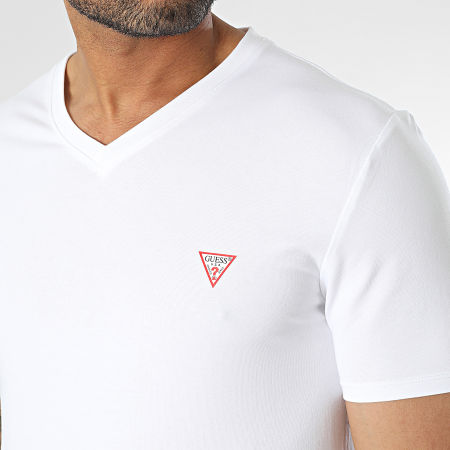 Guess - Tee Shirt Slim M2YI32-J1314 Blanc