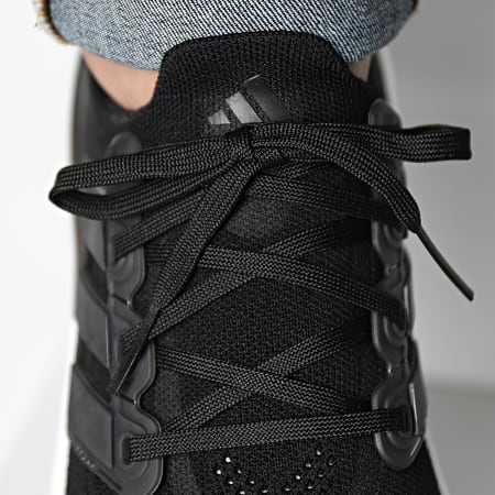 Adidas Sportswear - Baskets UltraBoost Light GY9351 Core Black Cry White