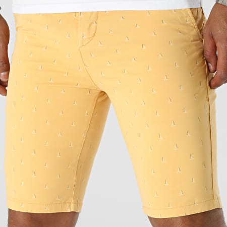 Armita - Pantalones cortos Slim Chino amarillos