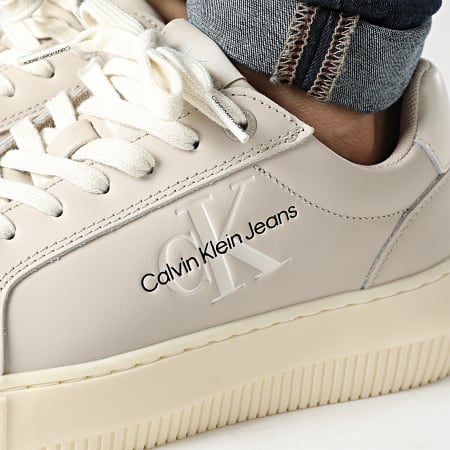 Calvin Klein - Donna Chunky Cupsole Lace up 1096 Eggshell Pearlized Creamy White Sneakers