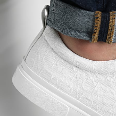 Calvin Klein - Sneakers Vulcanized Lace Up 1777 White Mono