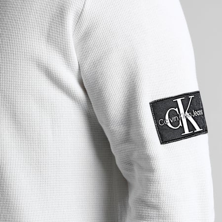 Calvin Klein - Sweat Crewneck Monogram Badge Waffle 3485 Blanc