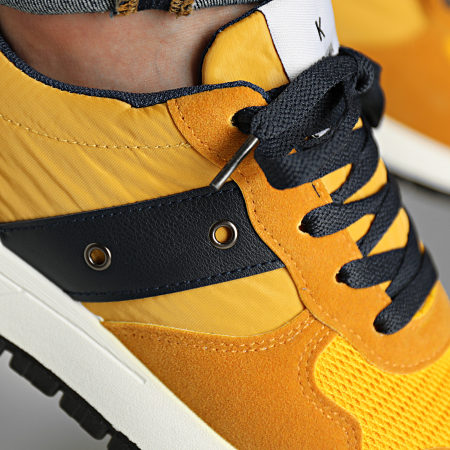 Classic Series - Sneakers giallo cammello