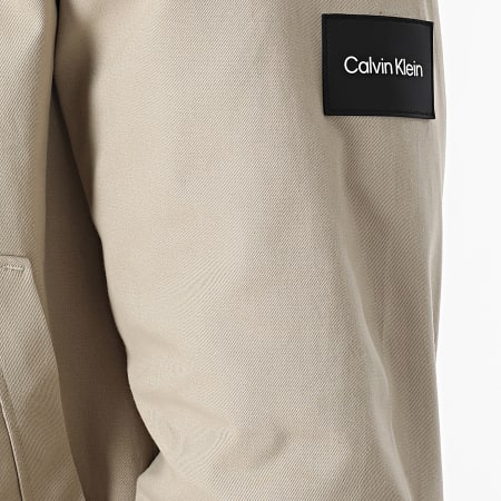 Calvin Klein - Sobrecamisa moderna de sarga 1582 Beige