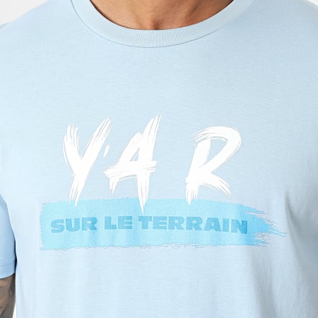 YA R - Tee Shirt Sur Le Terrain Bleu Ciel