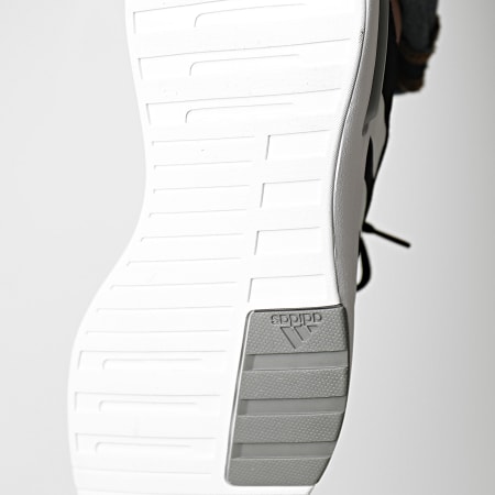 Adidas Sportswear - Baskets Racer TR23 IG7323 Core Black Cloud White Grey Four