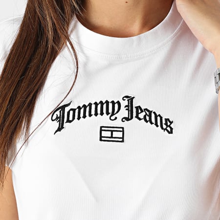 Tommy Jeans - Tee Shirt Femme BB Grunge 7126 Blanc