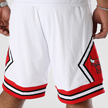 Mitchell and Ness - Short Jogging Chicago Bulls SMHCP18151 Noir