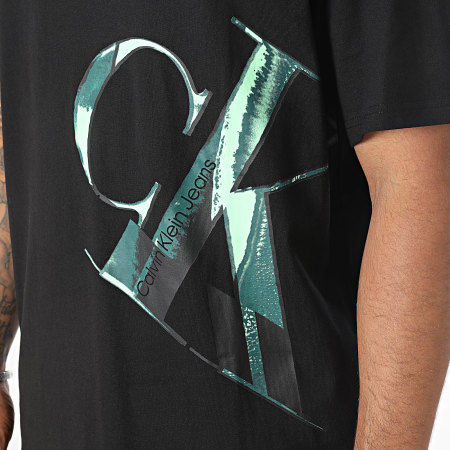 Calvin Klein - Tee Shirt 4022 Noir