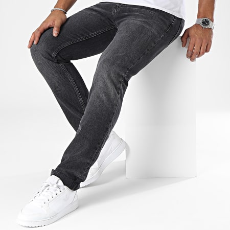 Calvin Klein - Authentic Straight Regular Fit Jeans 3882 Negro