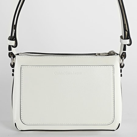 Calvin klein deals bolso blanco