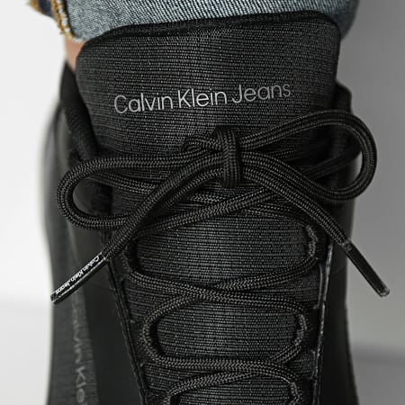 Calvin Klein - Runner Laceup Mesh Zapatillas 0811 Triple Negro