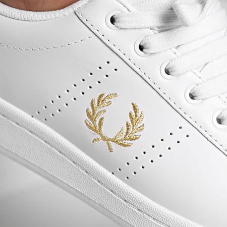 Fred Perry - Baskets B721 Leather B6312 White Gold