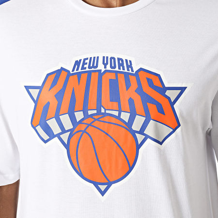 New Era - NBA Colour Block New York Knicks T Shirt 60416312 Bianco