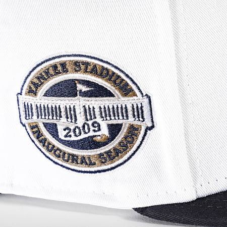 New Era - Casquette Snapback 9Fifty White Crown Patch New York Yankees Blanc Bleu Marine